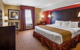 Best Western Plus Bowmanville